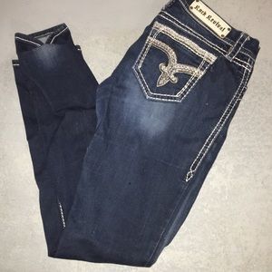 ROCK REVIVAL SKINNY JEANS